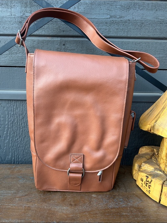 Primeware Handbags - Primewear Women's Tan Leather 2 Wine Bottle Backpack with corkscrew